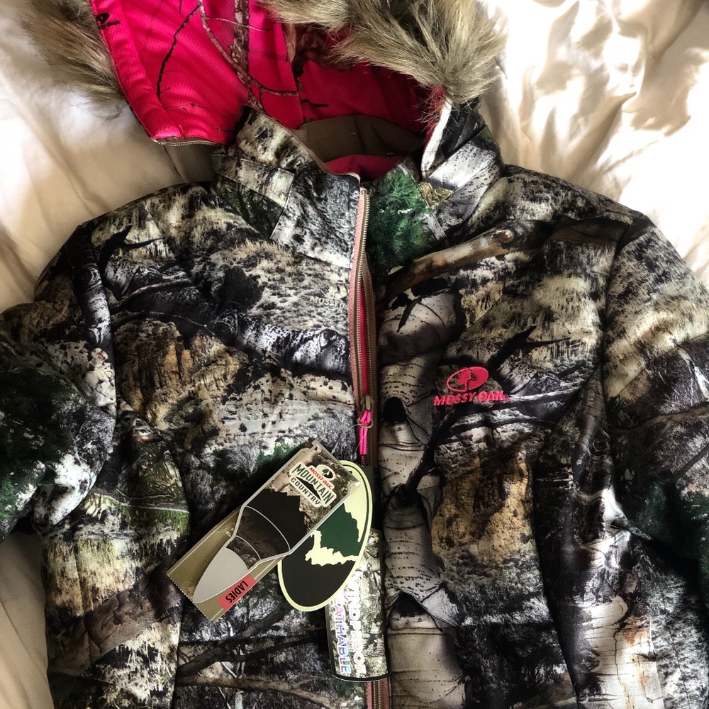 Mossy Oak Women's Camo Jacket